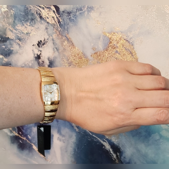 Elgin wrist watch (EG354), rare Japanese model, diamonds, gold tone, NWT - Picture 17 of 17